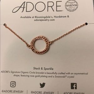 Swarovski Adore Circle Bracelet. Crystal. NWT.